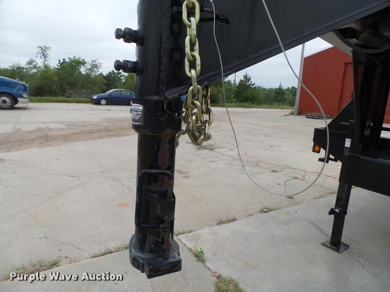 image for item DB2583 2014 Top Hat equipment trailer