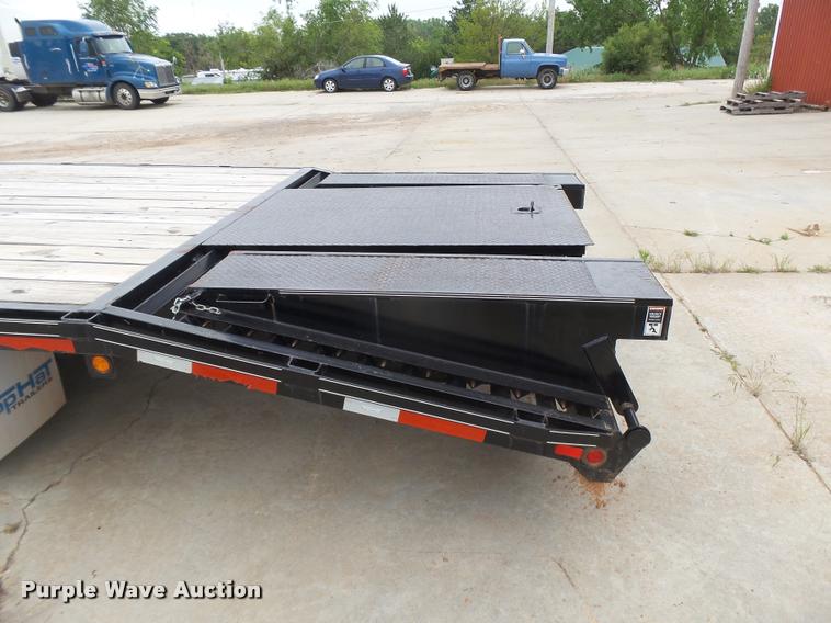image for item DB2583 2014 Top Hat equipment trailer
