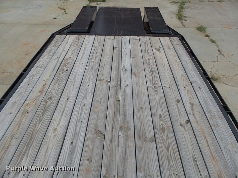 image for item DB2583 2014 Top Hat equipment trailer