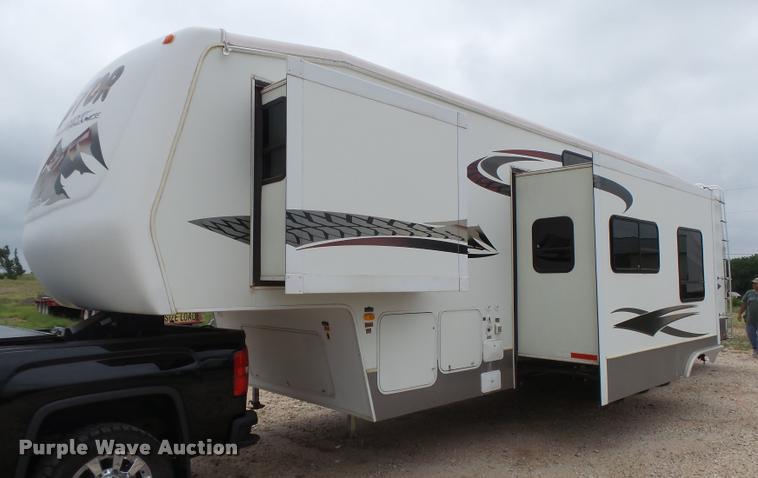 image for item DB2588 2007 Keystone Raptor toy hauler