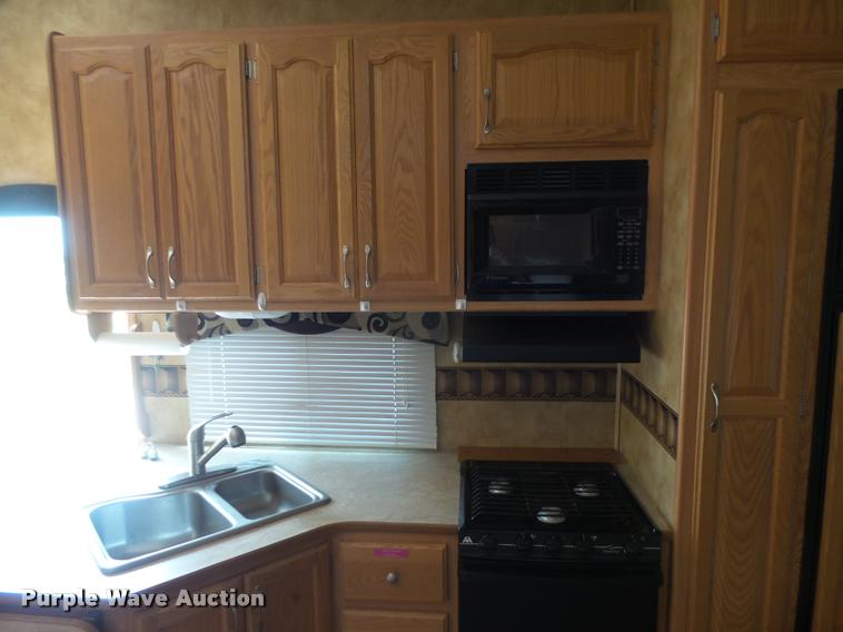 image for item DB2588 2007 Keystone Raptor toy hauler