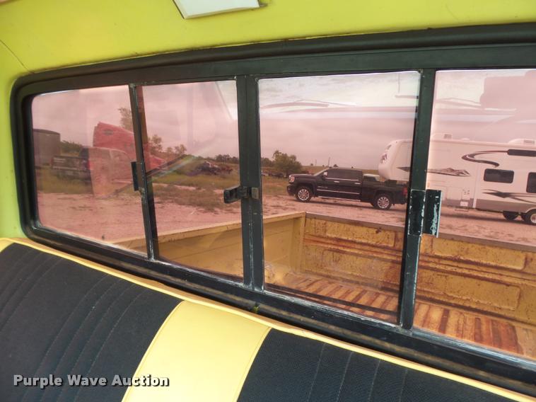 image for item DB2589 1973 Ford F100 pickup truck