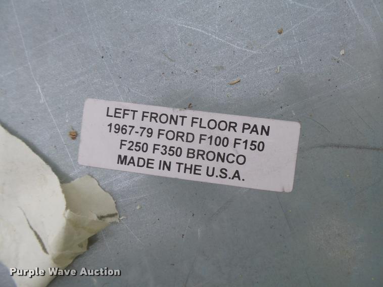 image for item DB2589 1973 Ford F100 pickup truck