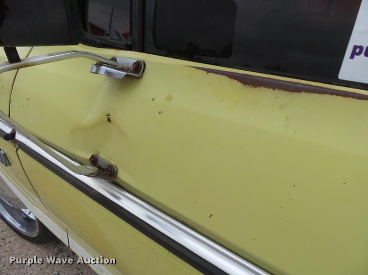 image for item DB2589 1973 Ford F100 pickup truck