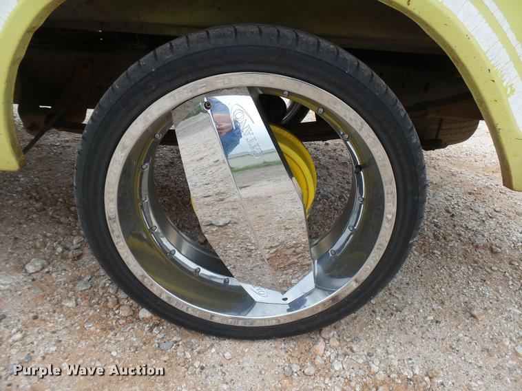 image for item DB2589 1973 Ford F100 pickup truck