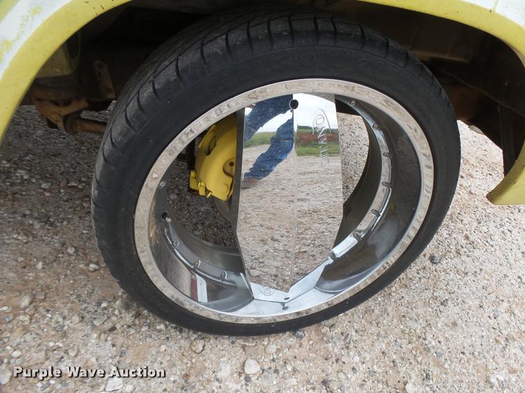 image for item DB2589 1973 Ford F100 pickup truck