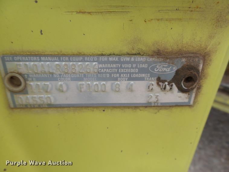 image for item DB2589 1973 Ford F100 pickup truck