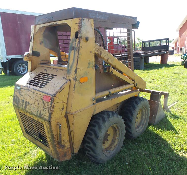 image for item DB5760 1994 Case 1818 skid steer