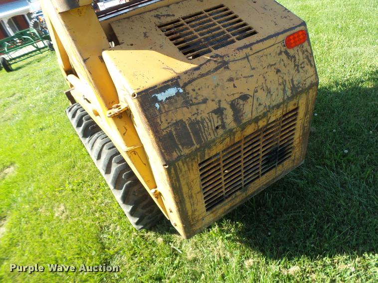 image for item DB5760 1994 Case 1818 skid steer