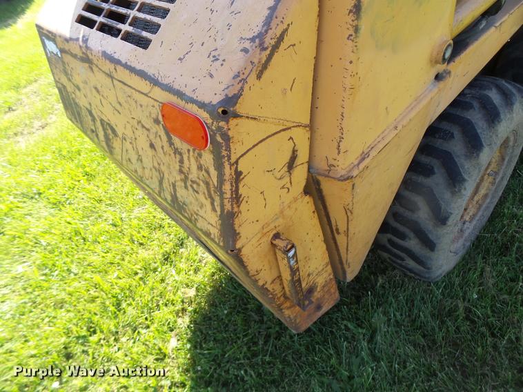 image for item DB5760 1994 Case 1818 skid steer
