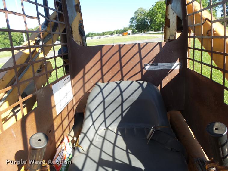 image for item DB5760 1994 Case 1818 skid steer