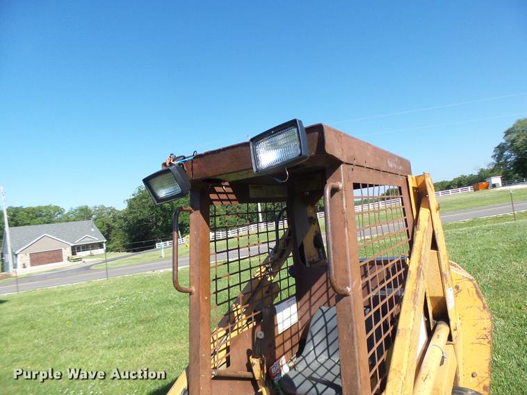 image for item DB5760 1994 Case 1818 skid steer
