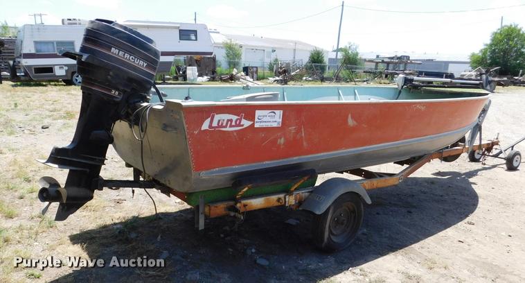 image for item DB9473 1977 Lund boat