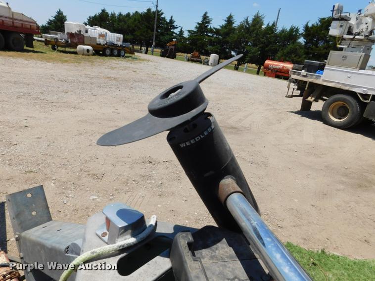 image for item DB9473 1977 Lund boat