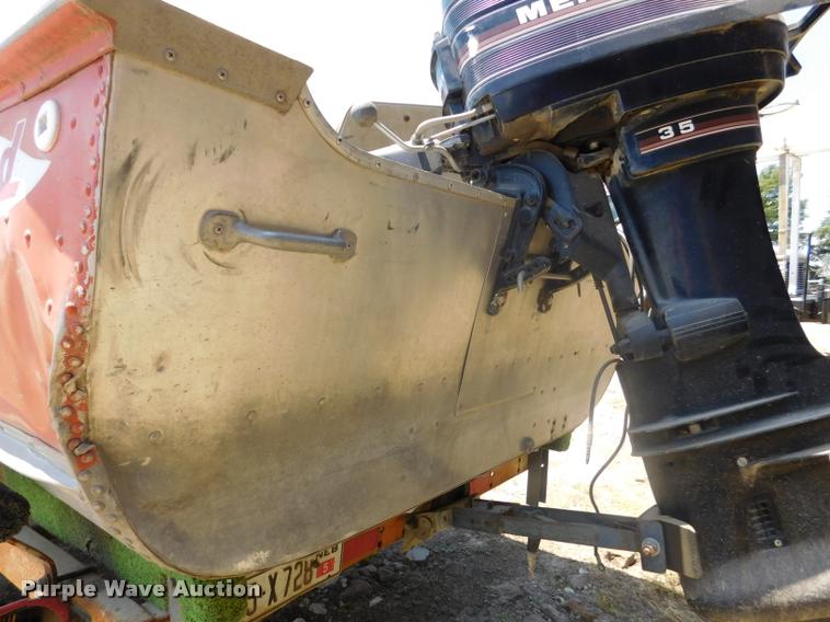 image for item DB9473 1977 Lund boat