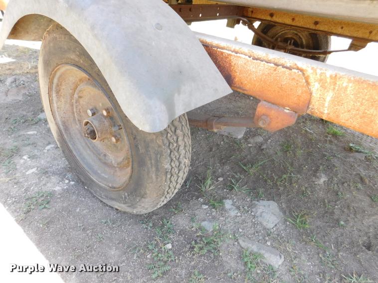 image for item DB9473 1977 Lund boat