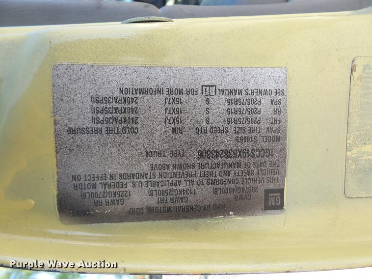 image for item DD9411 2003 Chevrolet S10 Ext. Cab pickup truck