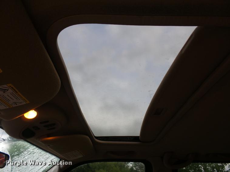 image for item DD9499 2004 Ford F250 Super Duty pickup truck