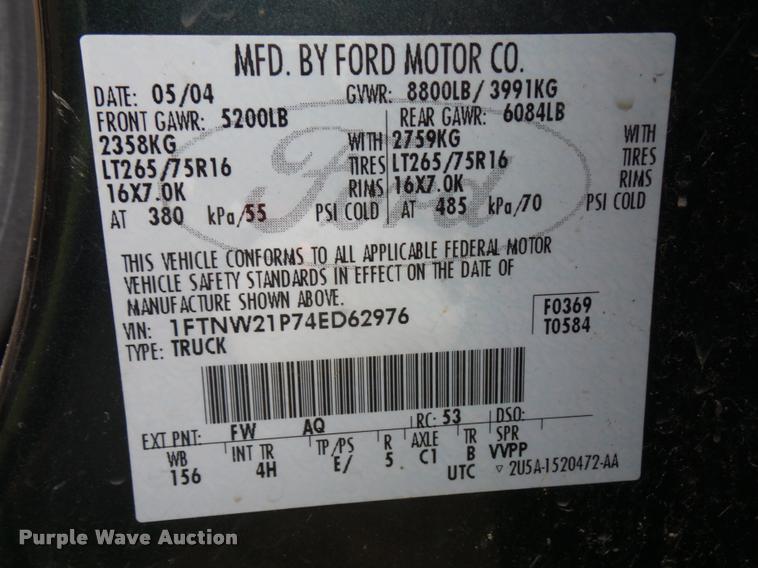 image for item DD9499 2004 Ford F250 Super Duty pickup truck