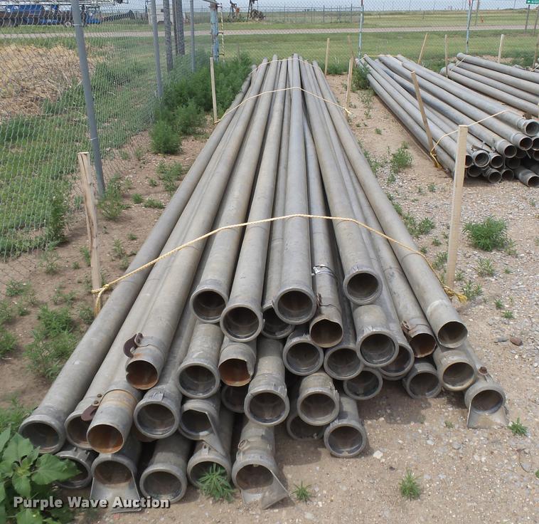 image for item DE9016 Approximately 65 aluminum irrigation pipe joints