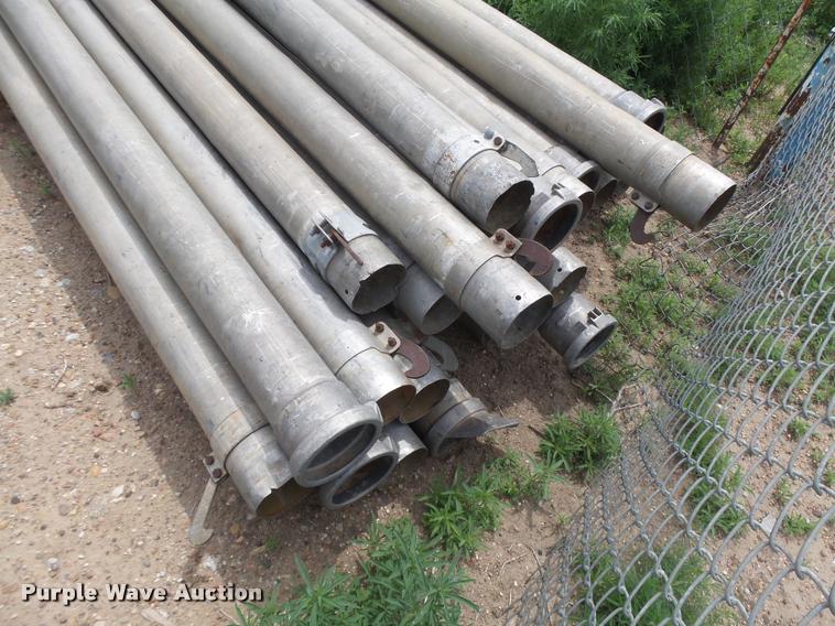 image for item DE9016 Approximately 65 aluminum irrigation pipe joints