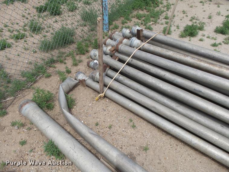 image for item DE9016 Approximately 65 aluminum irrigation pipe joints