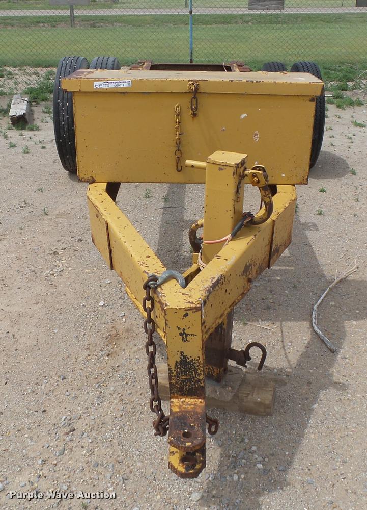 image for item DE9019 2003 Shop built trailer frame