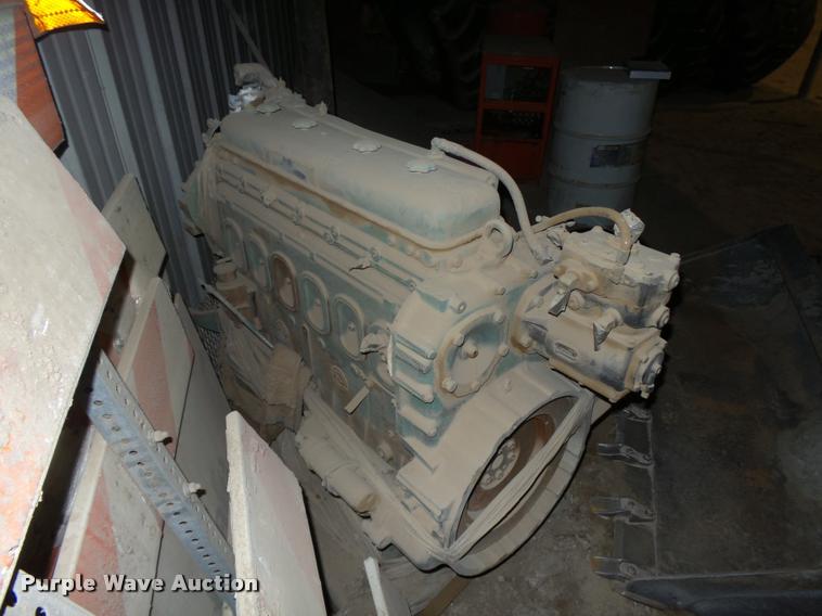 image for item DE9021 Detroit Diesel 6-71 six cylinder diesel engine
