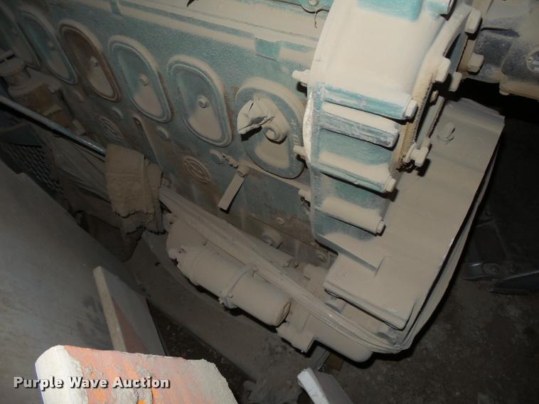 image for item DE9021 Detroit Diesel 6-71 six cylinder diesel engine