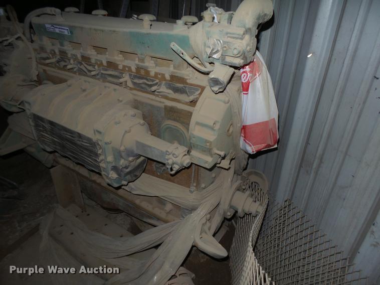 image for item DE9021 Detroit Diesel 6-71 six cylinder diesel engine