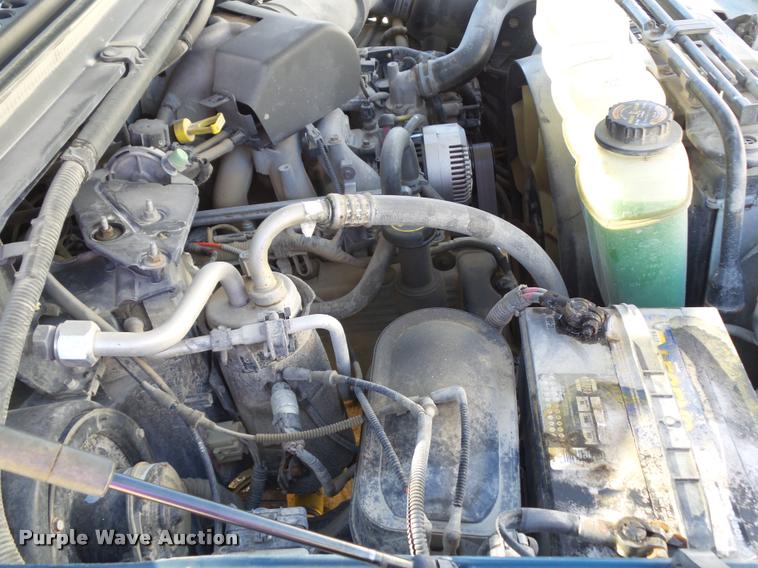 image for item DH9331 2000 Ford F250 Super Duty Crew Cab pickup truck