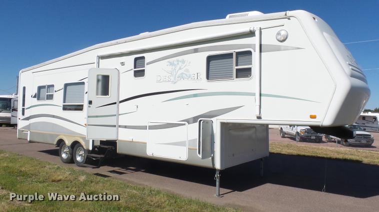 image for item DH9657 2005 Jayco Designer camper