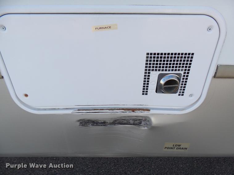 image for item DH9657 2005 Jayco Designer camper