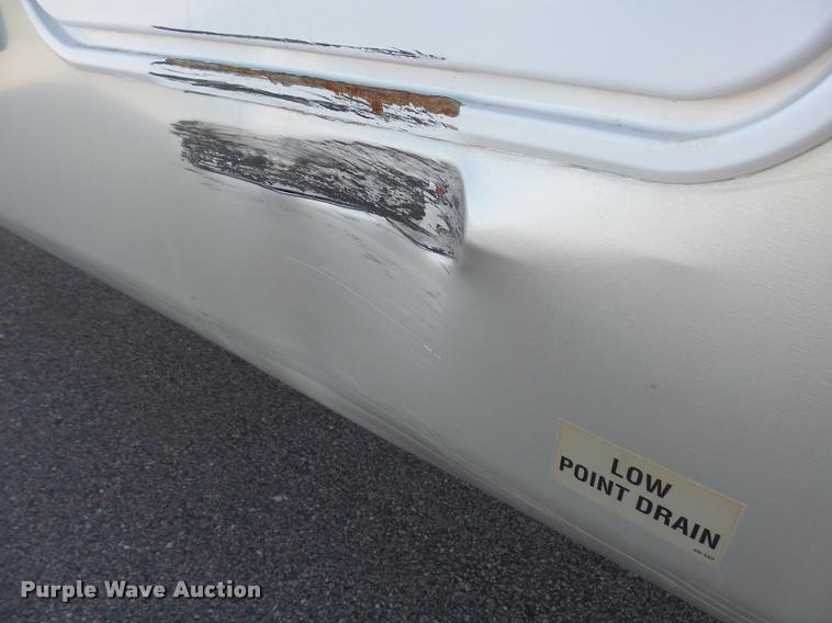 image for item DH9657 2005 Jayco Designer camper