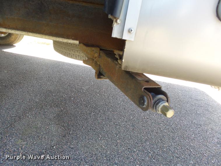 image for item DH9657 2005 Jayco Designer camper