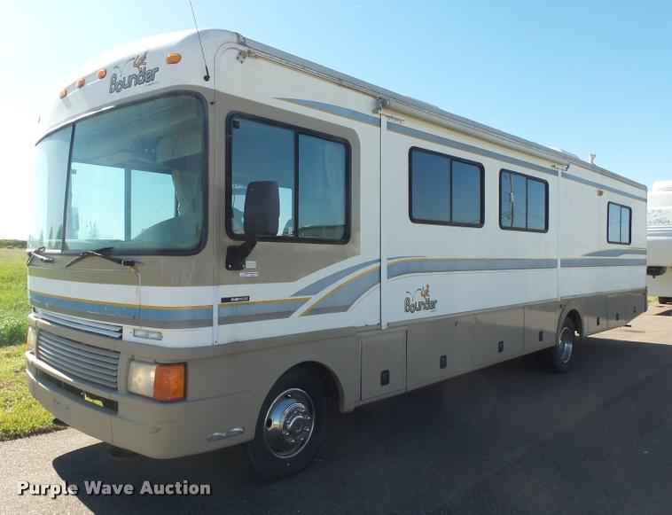 image for item DH9659 1999 Ford Fleetwood Bounder RV