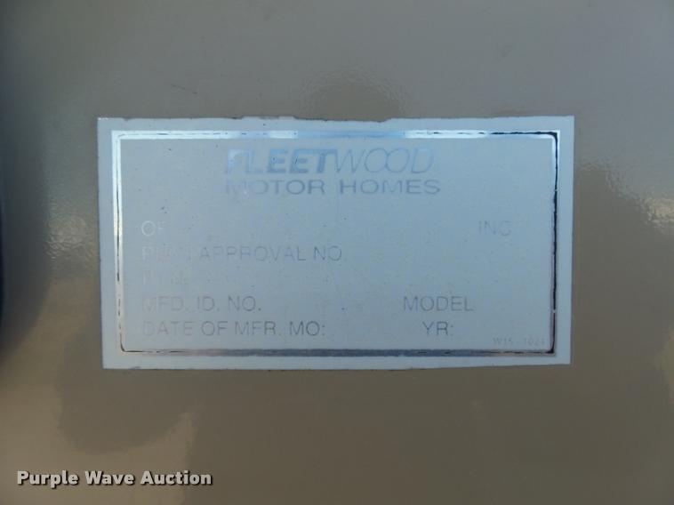 image for item DH9659 1999 Ford Fleetwood Bounder RV