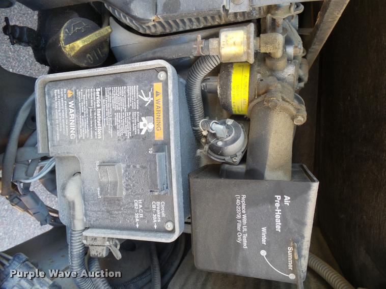 image for item DH9659 1999 Ford Fleetwood Bounder RV