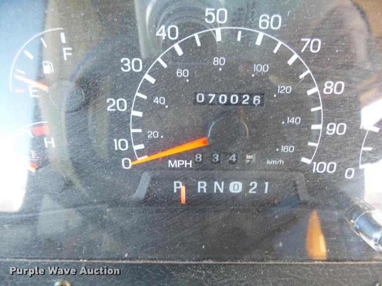 image for item DH9659 1999 Ford Fleetwood Bounder RV