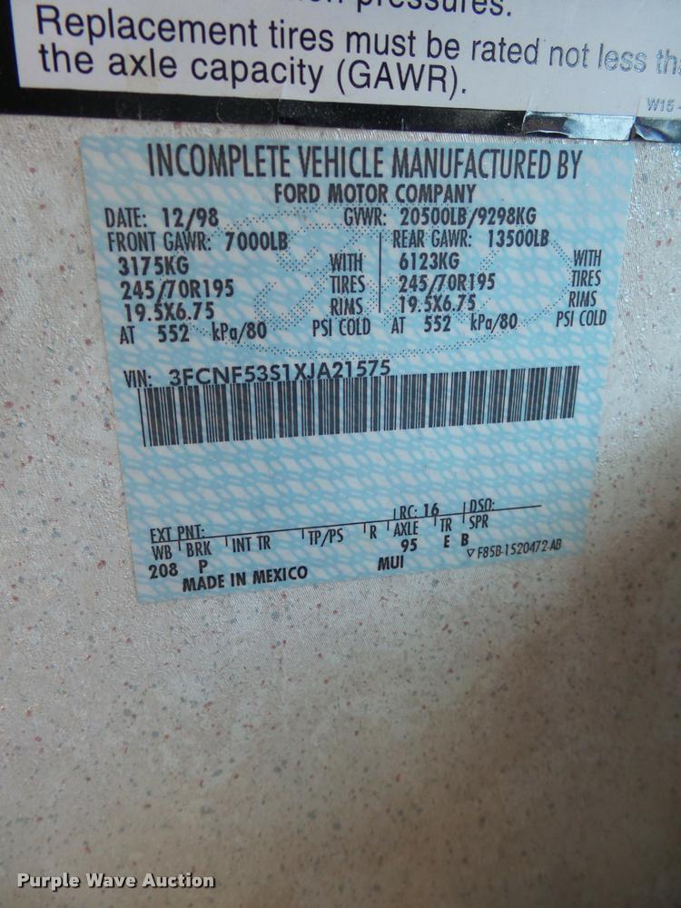 image for item DH9659 1999 Ford Fleetwood Bounder RV