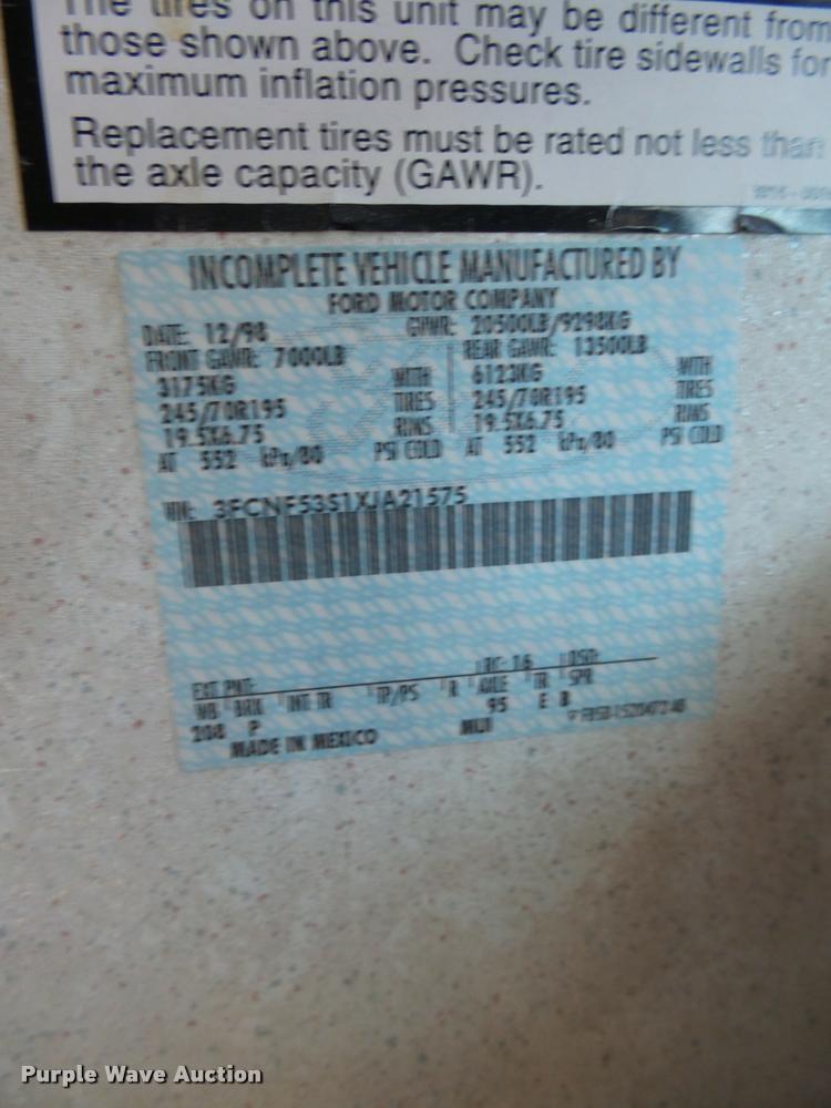 image for item DH9659 1999 Ford Fleetwood Bounder RV