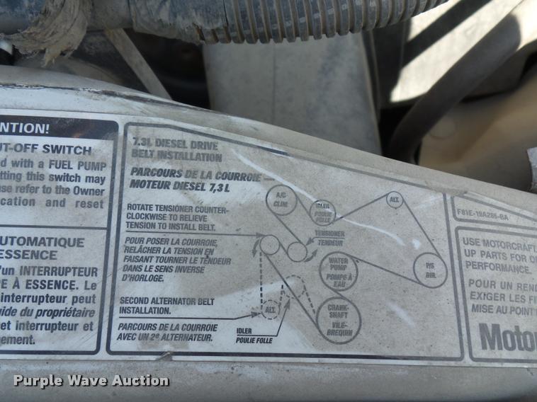 image for item DJ9535 2002 Ford F350 Super Duty flatbed pickup truck