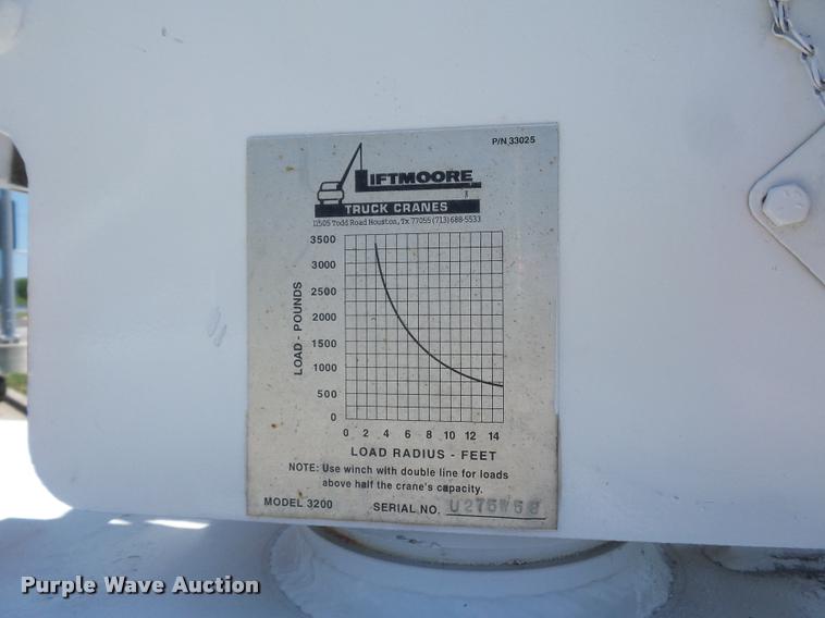 image for item DJ9543 2006 Ford F450 Super Duty service truck with crane