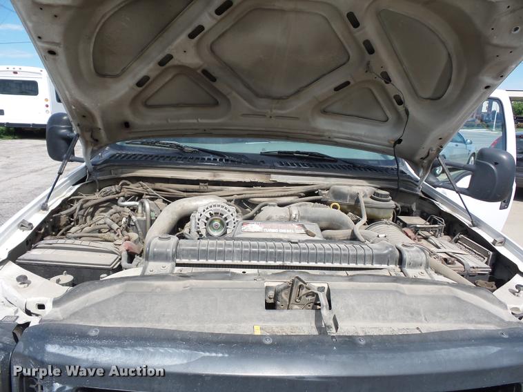 image for item DJ9583 2007 Ford F550 Super Duty Crew Cab service truck