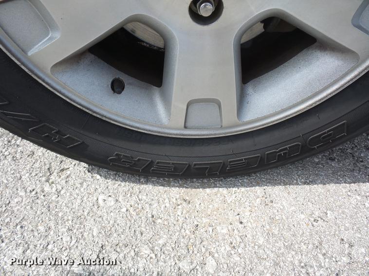 image for item DJ9586 2003 Ford Explorer SUV