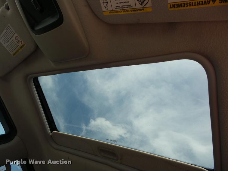 image for item DJ9586 2003 Ford Explorer SUV