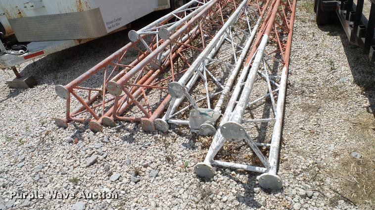 image for item DJ9915 (5) antenna tower sections