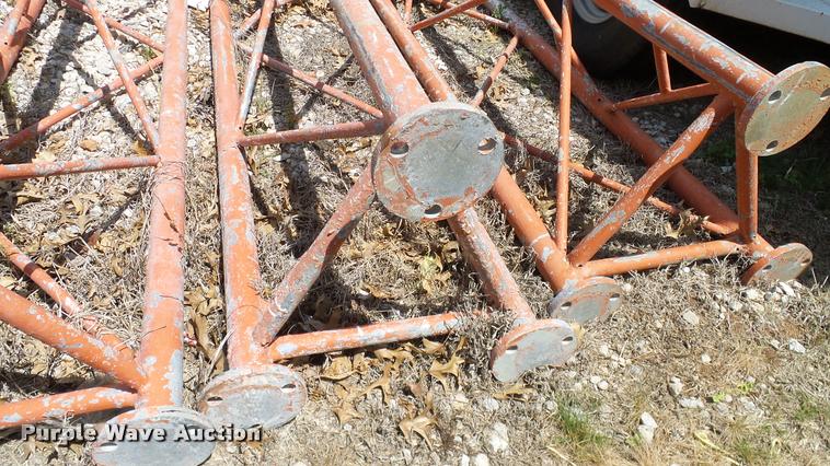 image for item DJ9915 (5) antenna tower sections