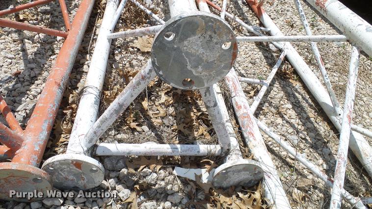image for item DJ9915 (5) antenna tower sections