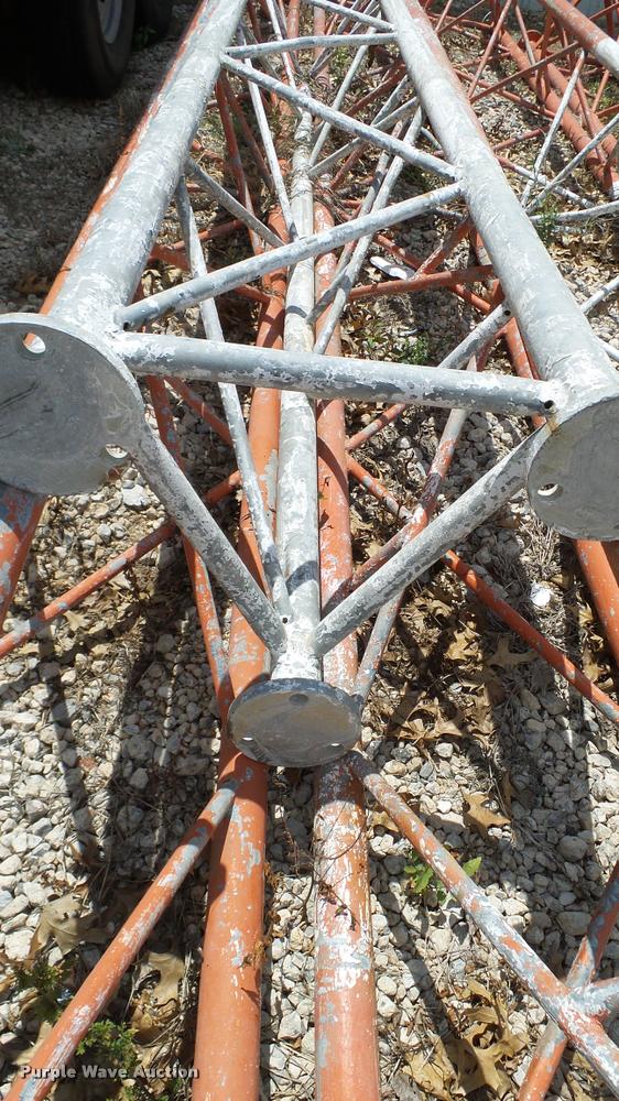 image for item DJ9915 (5) antenna tower sections